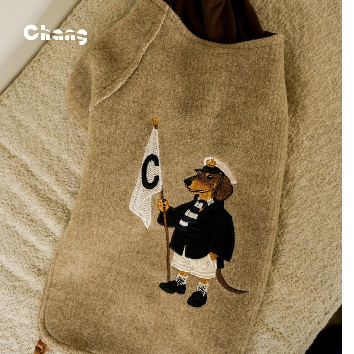 THE JIA BAOYU | Dachshund KINT